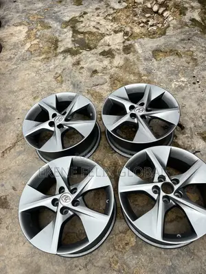 18inche Rim Toyota Camry 2014 Sports