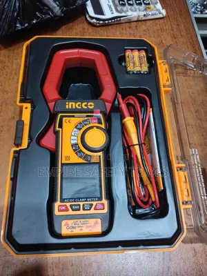 Ingco Ac/Dc 1000a Clamp Meter