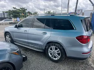 Mercedes-Benz GL-Class GL450 4MATIC 4dr SUV AWD (4.7L 8cyl Turbo 7A)