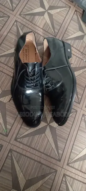 Jf Premium Akube/Uk Office/Official Shoe