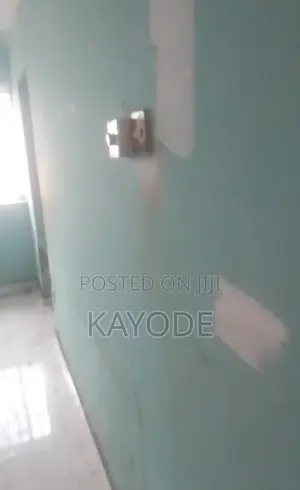 3bdrm Block of Flats in Berger for rent