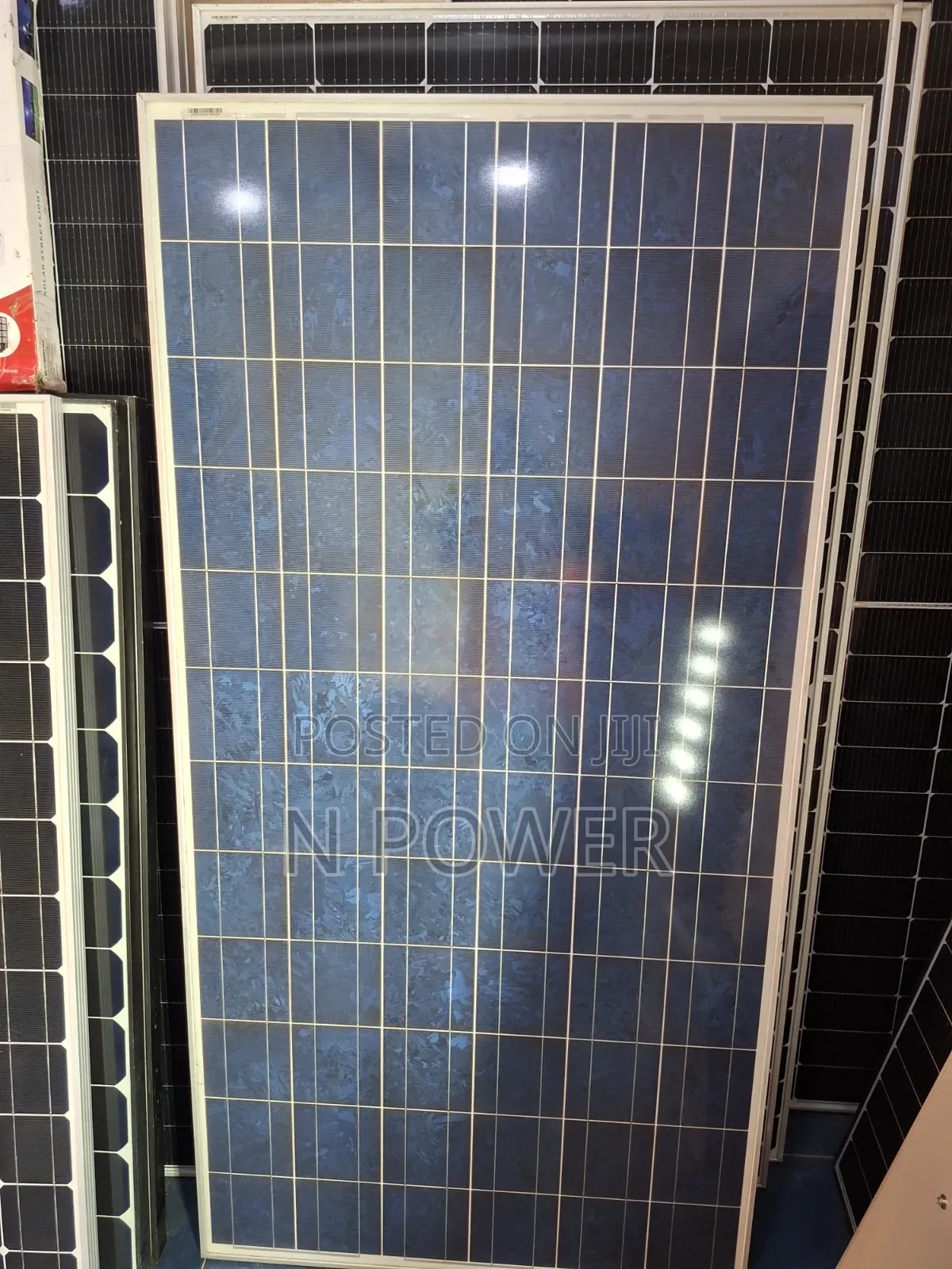 Canadian Polly Solar Panel 72 Cell Long Flame