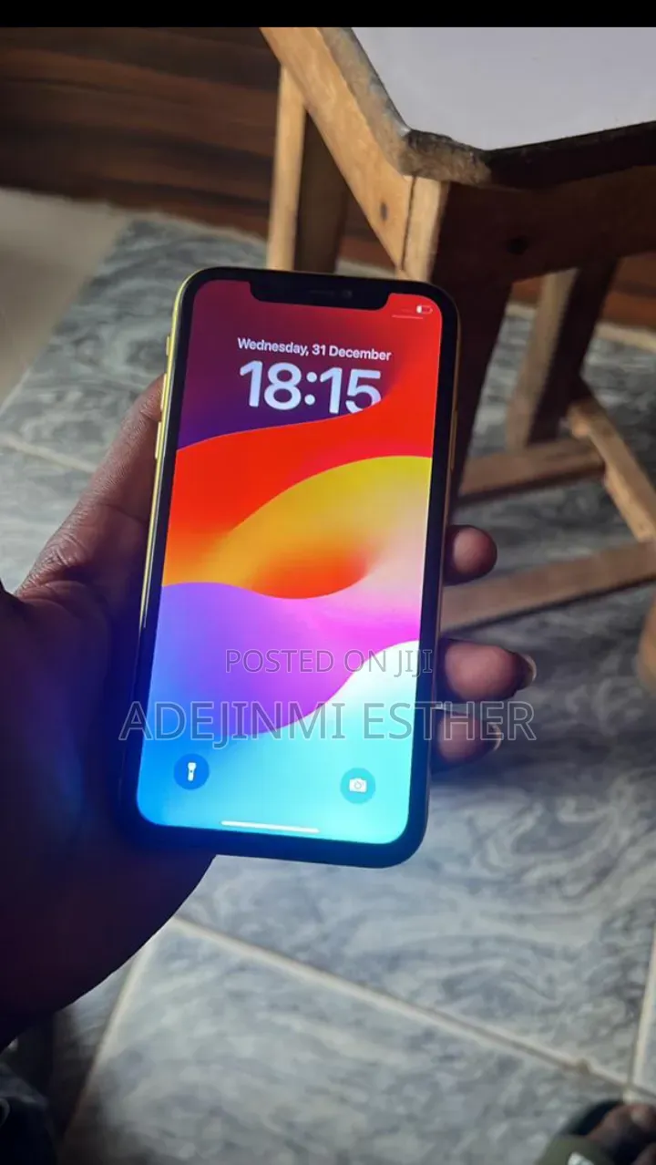 Apple iPhone 11 128 GB Yellow