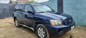 Toyota Highlander 2004 Blue