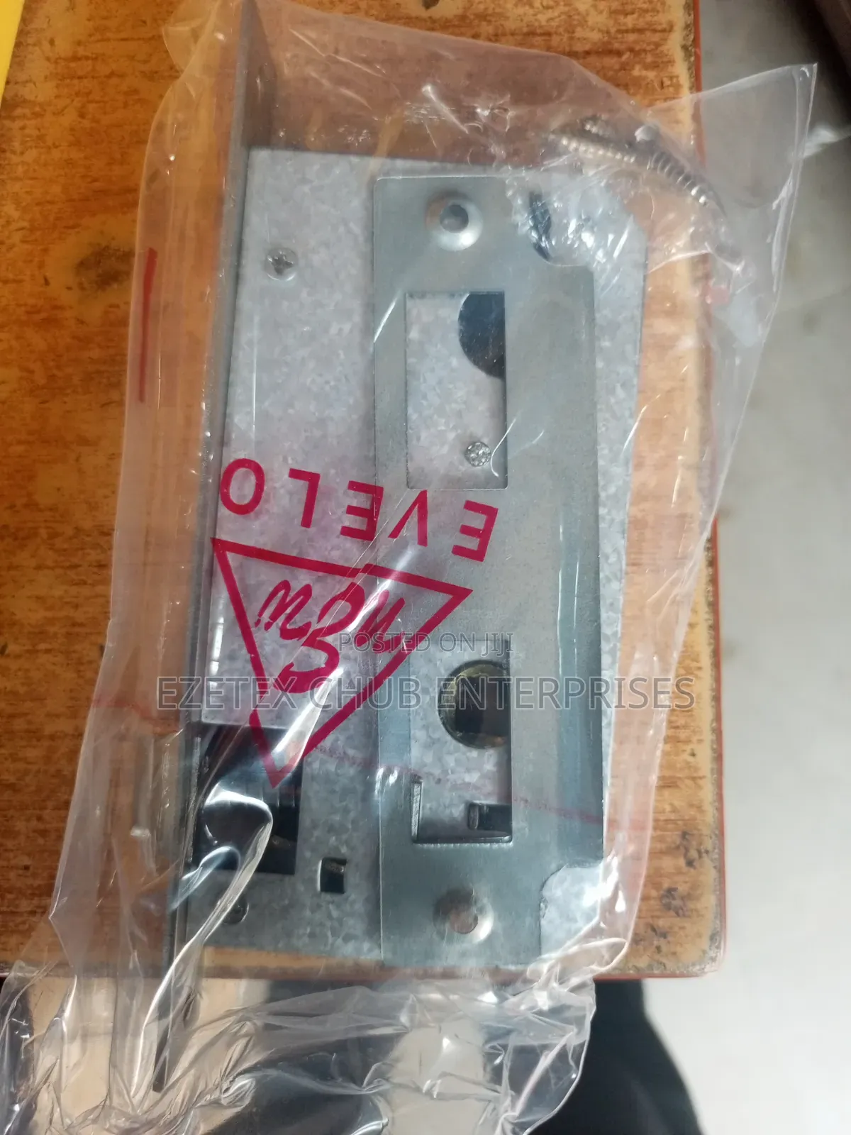 Door Handle With Key