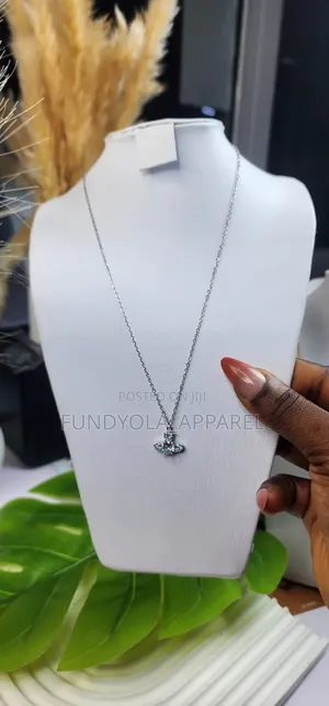 Aura Orb Silver Chain