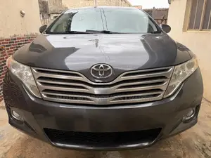 Toyota Venza Limited 2010 Gray
