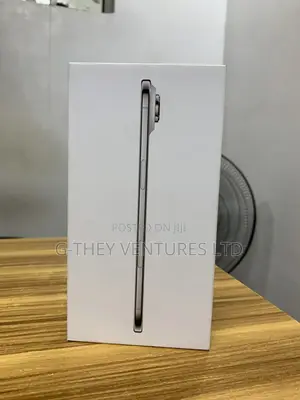 New Apple iPhone Air 256 GB Gold