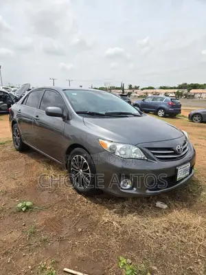 Toyota Corolla 2013 Gray