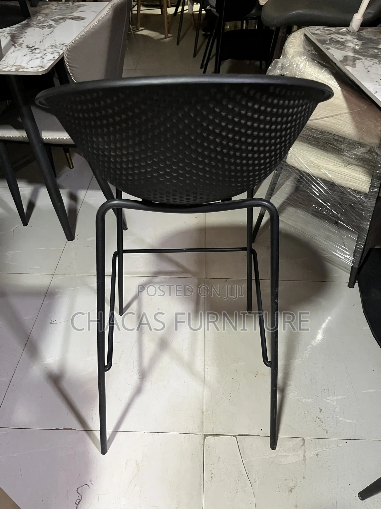 Stylish Modern Bar Stools – Elevate Your Space!