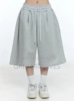 Sweatpants/Sweatshorts