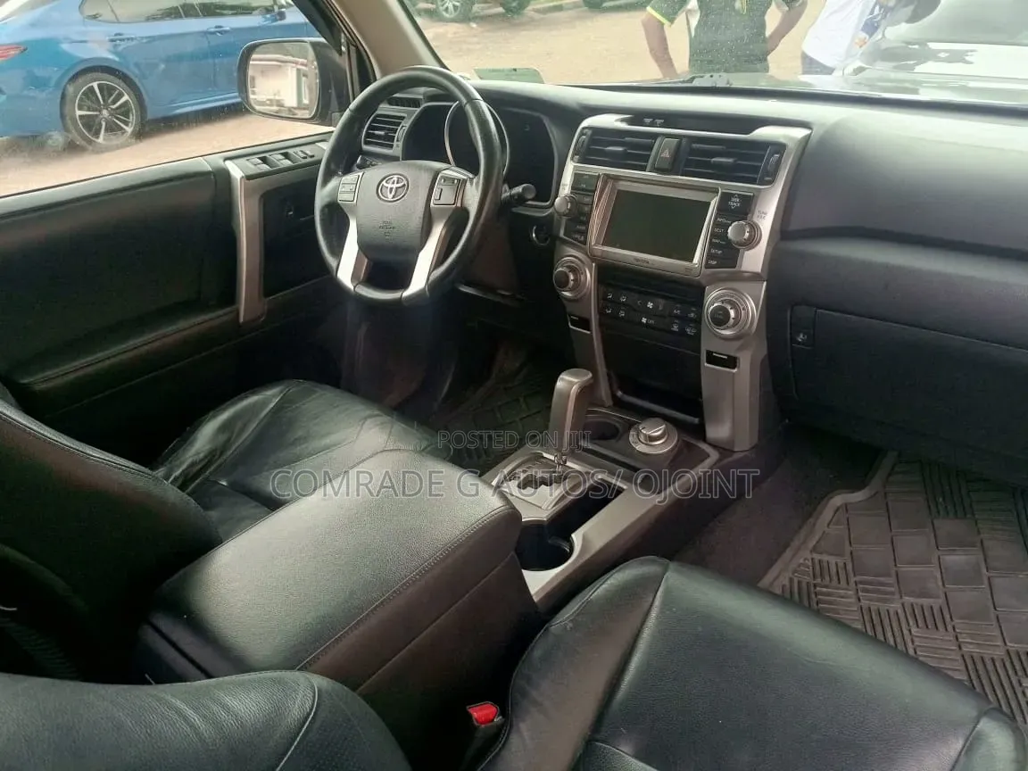 Toyota 4-Runner 2011 Gray