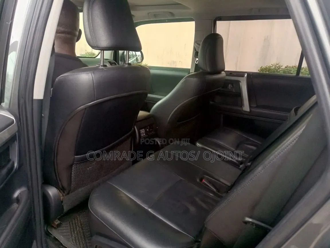 Toyota 4-Runner 2011 Gray