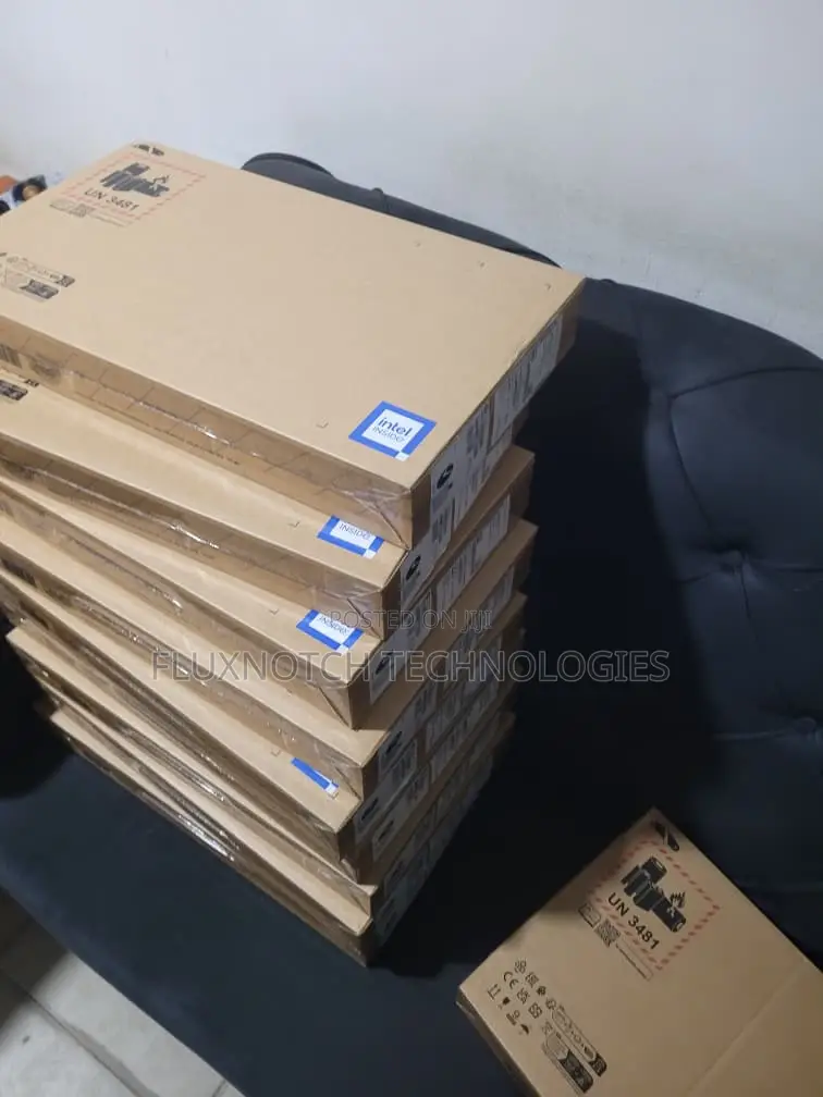 New Laptop HP 14S 4GB Intel Pentium SSD 512GB
