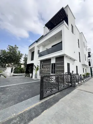 4bdrm House in Kado for sale