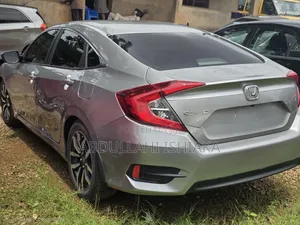 Honda Civic 2016 Gray