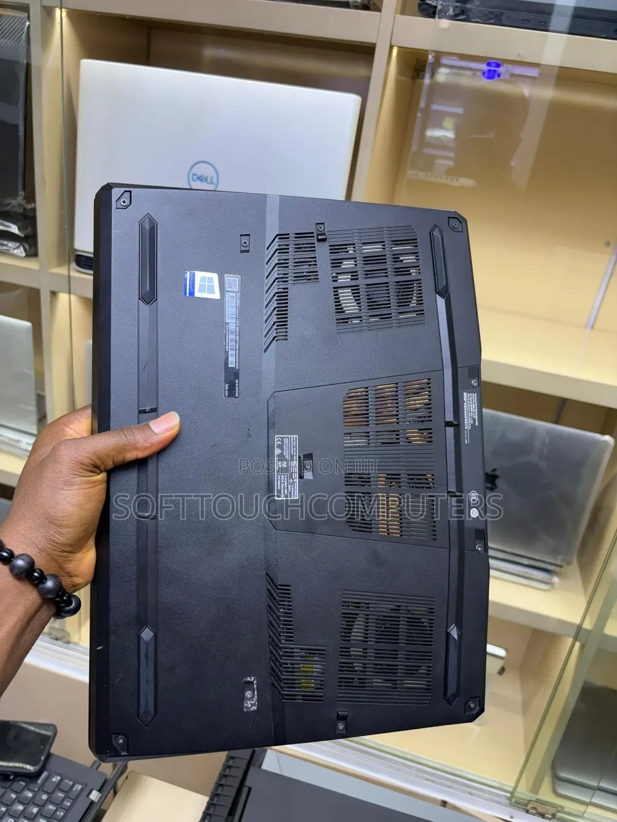 Laptop MSI GP66 LEOPARD 10UG 16GB Intel Core i7 SSD 512GB