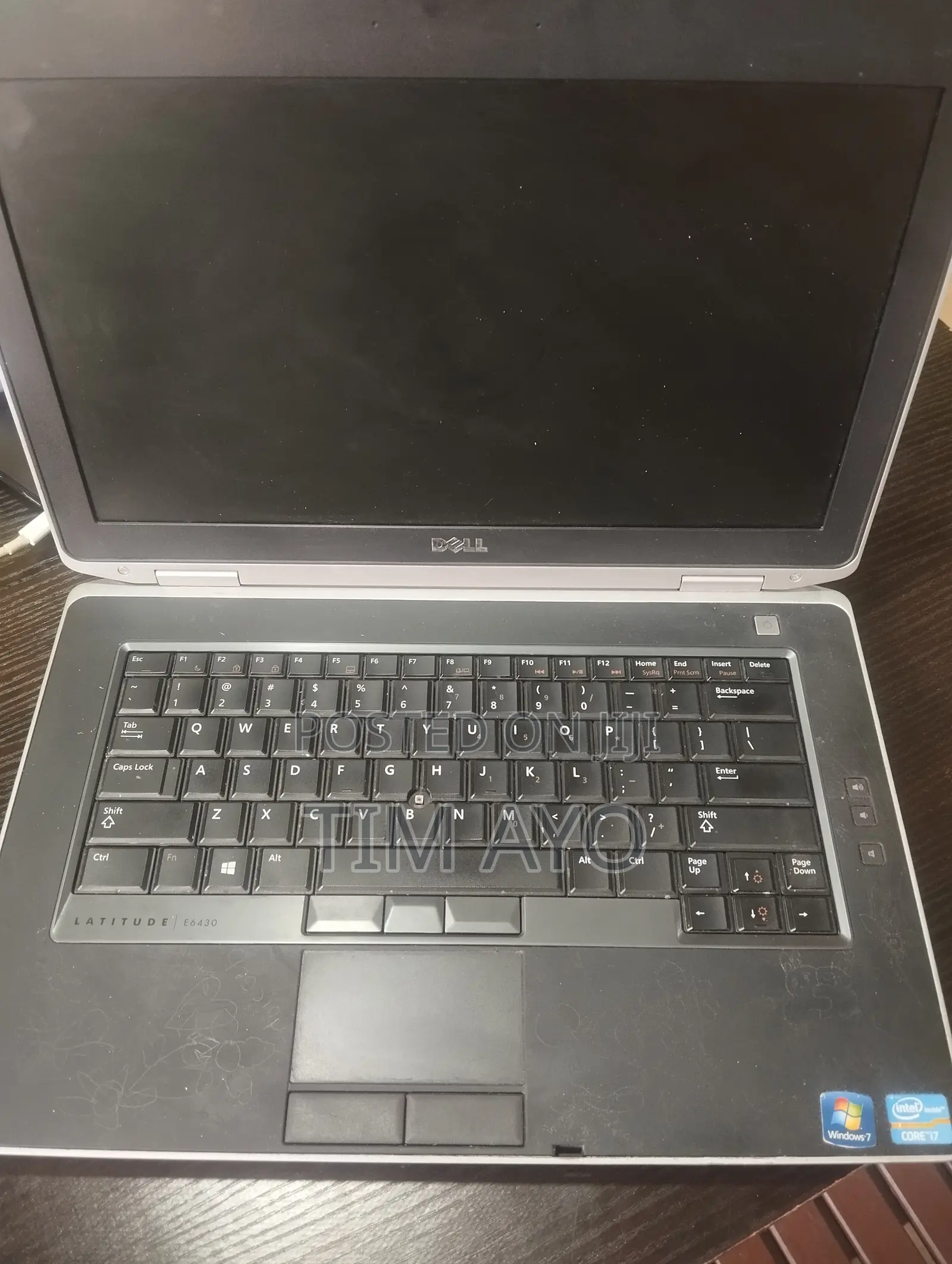 Laptop Dell Latitude 5400 4GB Intel Core i7 HDD 256GB