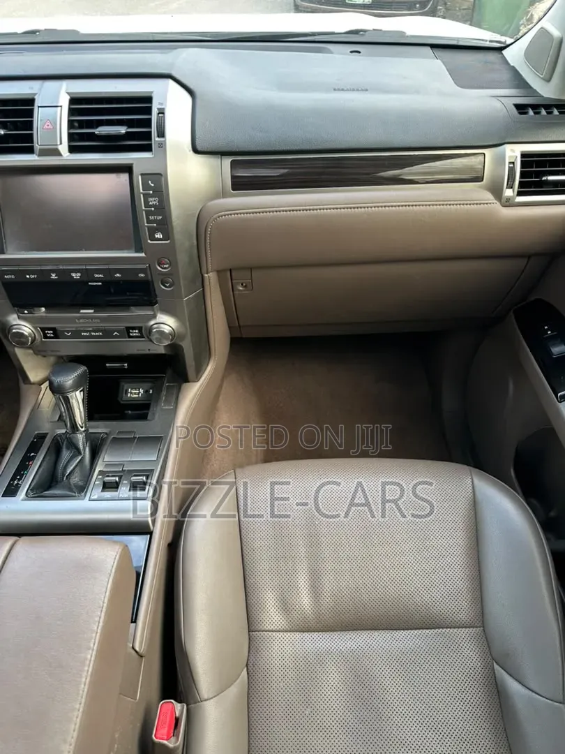 Lexus GX 2017 White