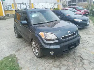 Kia Soul 2010 Blue