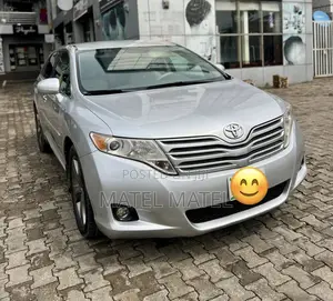 Toyota Venza LE 2012 Gray