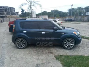 Kia Soul 2010 Blue