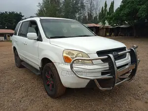 Honda Pilot 2003 White