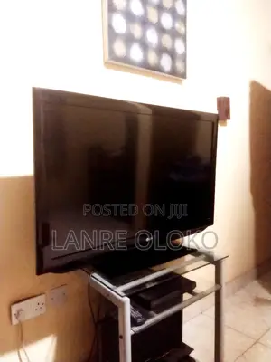 Flat Screen Lg Tv