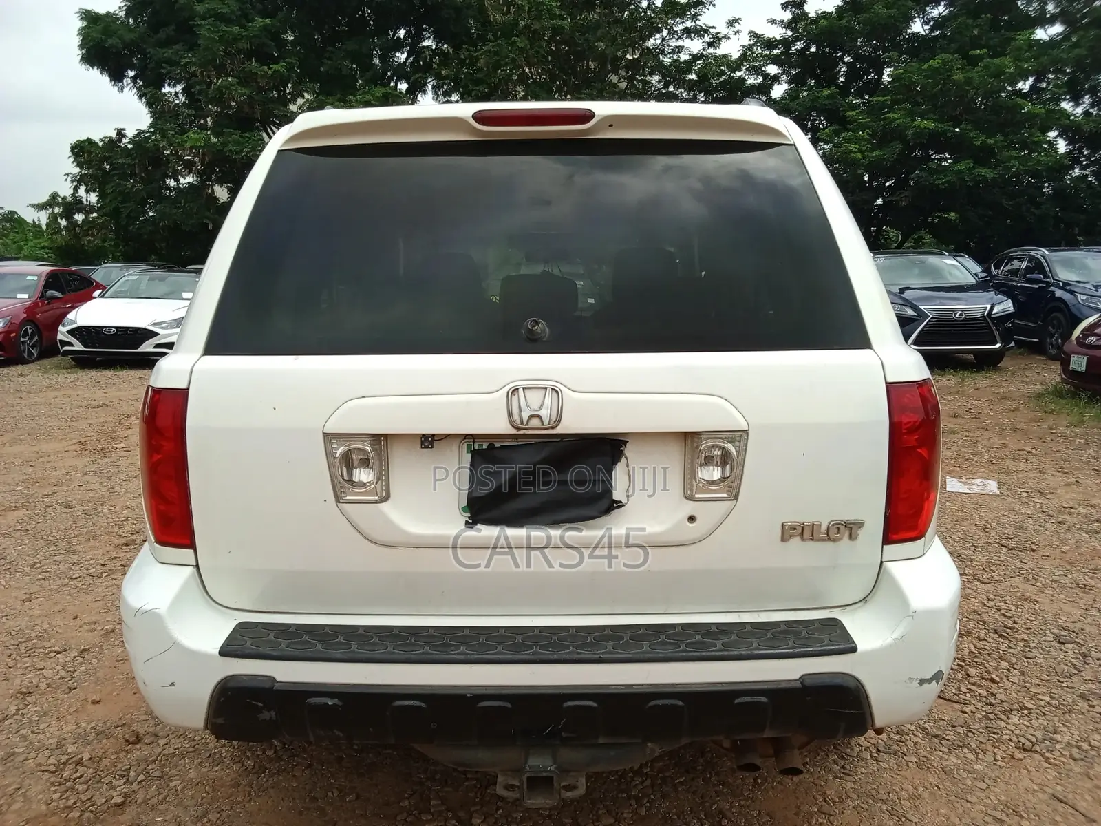 Honda Pilot 2003 White