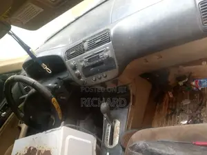 Honda Civic 2003 Gold