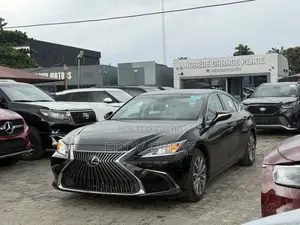 Lexus ES 350 Base 2022 Black