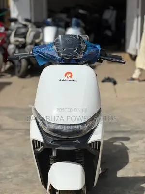 New Motorcycle 2025 White