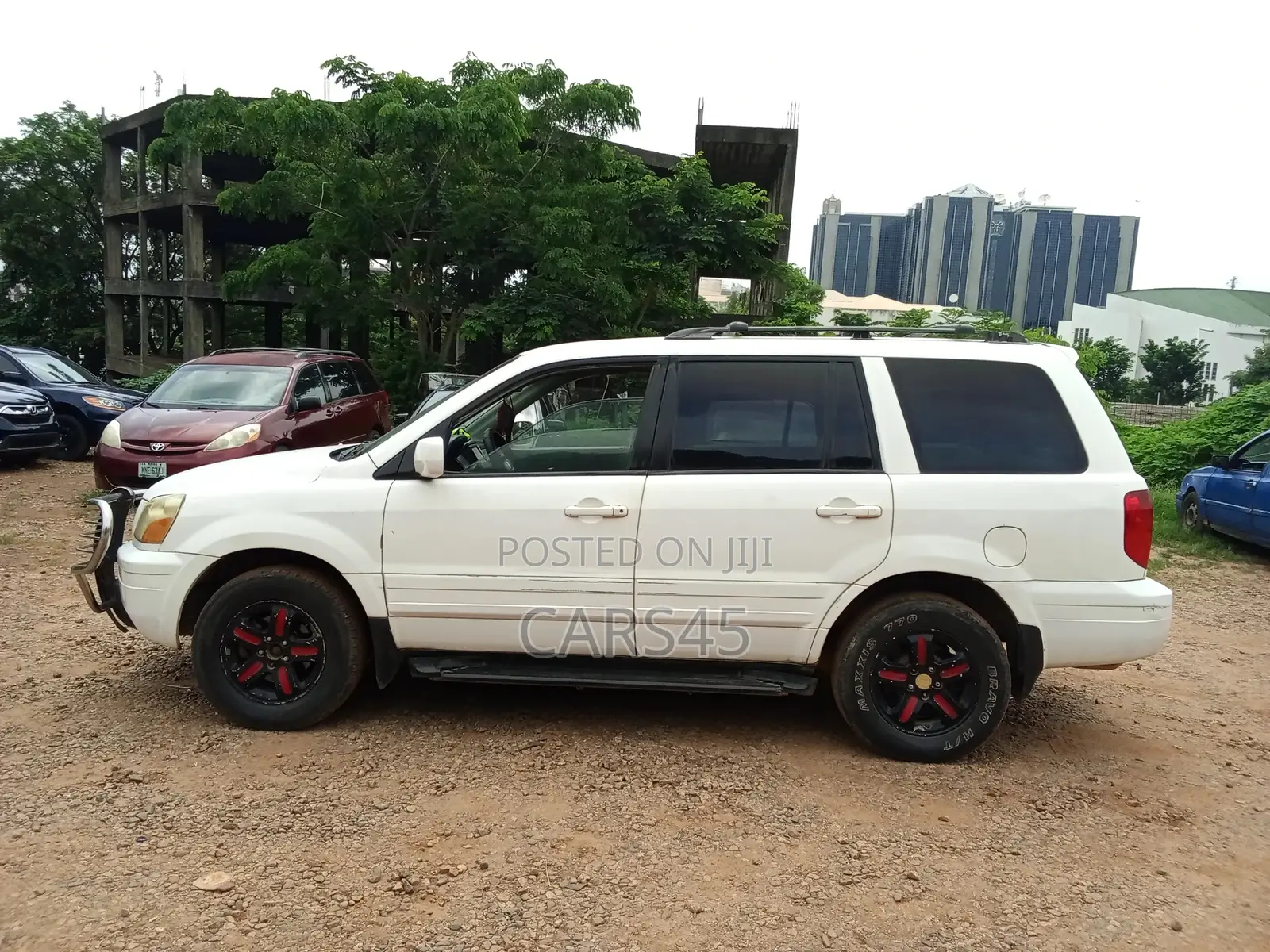 Honda Pilot 2003 White