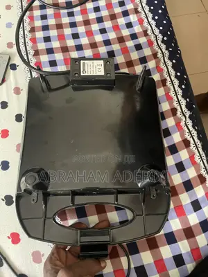 Crown-Star Toaster