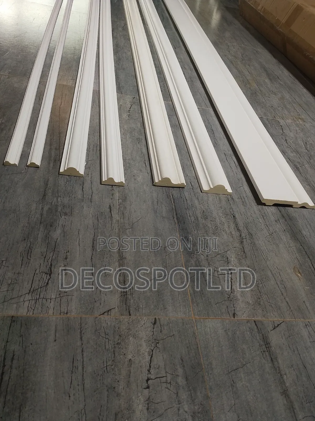 Wall Cornice Design / Skirting