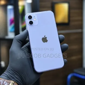 Apple iPhone 11 64 GB Purple