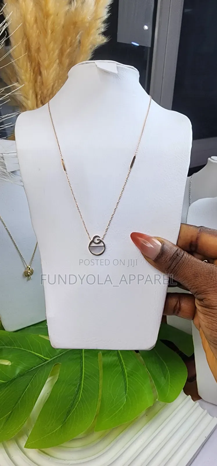Two Tone Split Necklace