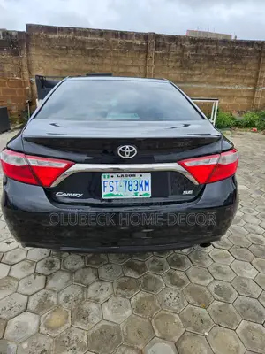 Toyota Camry SE 4dr Sedan (2.5L 4cyl 6A) 2016 Black