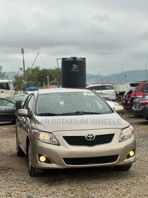 Toyota Corolla 2010 Gold