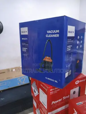 Maxi Wet Dry Vacuum Cleaner for Office Cleaning