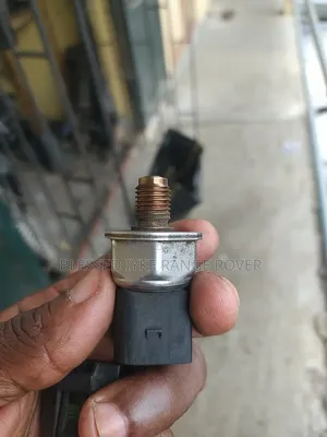 Diesel Sensor Land Rover Lr3 06