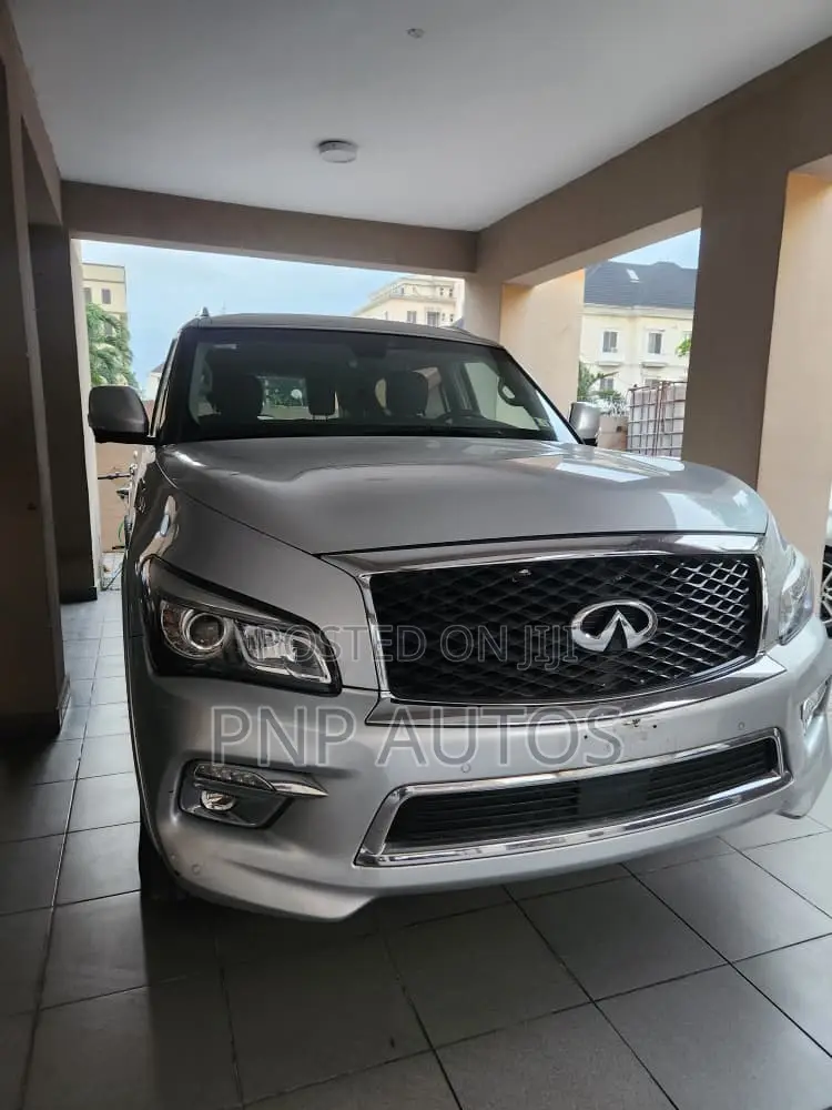 Infiniti QX80 2017 Silver