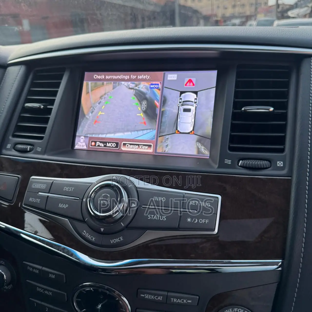 Infiniti QX80 2017 Silver