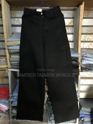 Baggy Trousers