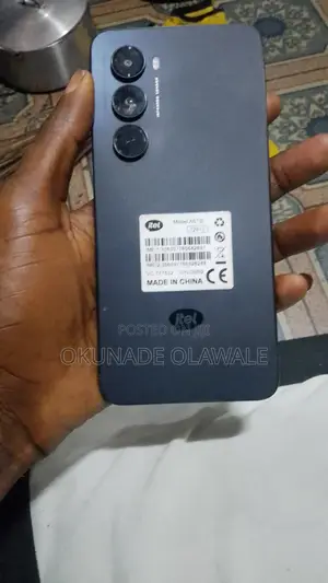 Itel A100 128 GB Black