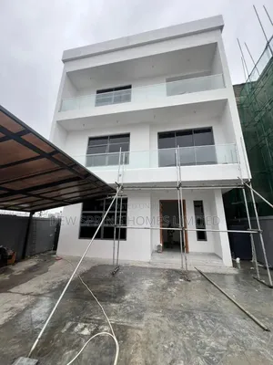 5bdrm Duplex in Ikoyi for sale