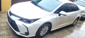 Toyota Corolla 2024 White