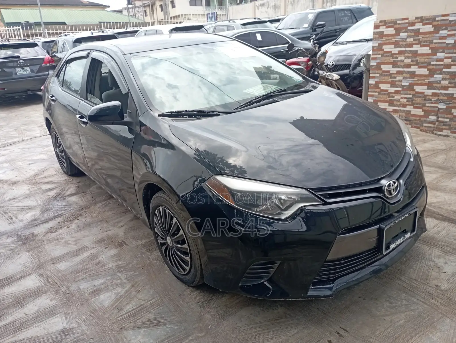 Toyota Corolla 2016 Black