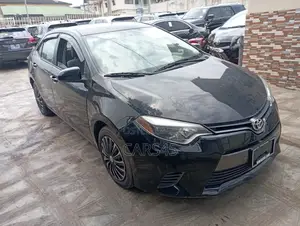Toyota Corolla 2016 Black
