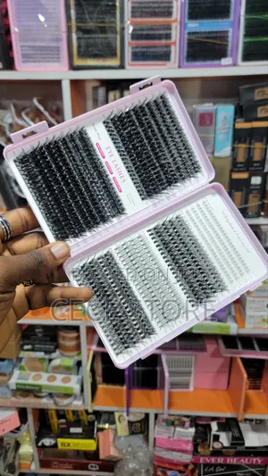 Cluster Lashes